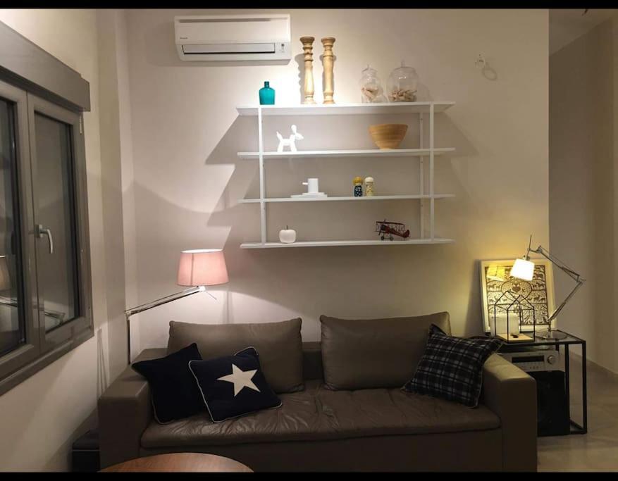 דירות פיראוס Nikaia Metro House מראה חיצוני תמונה