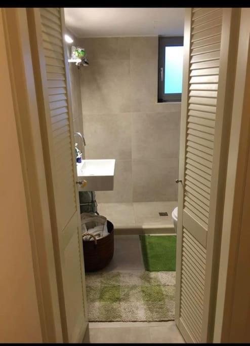 דירות פיראוס Nikaia Metro House מראה חיצוני תמונה